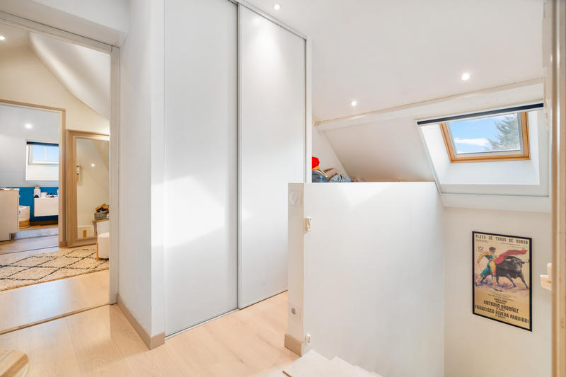 Maison - 122 m² - 6 pièces