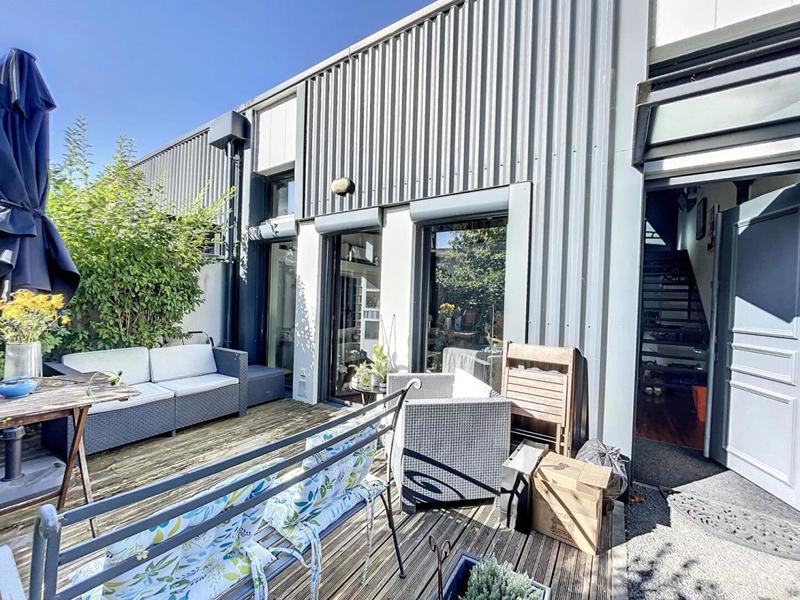 Loft - 128 m² - 4 pièces