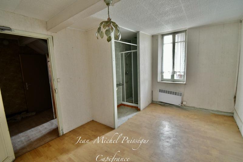 Maison - 300 m² - 10 pièces