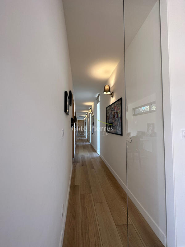 Villa - 200 m² - 5 pièces