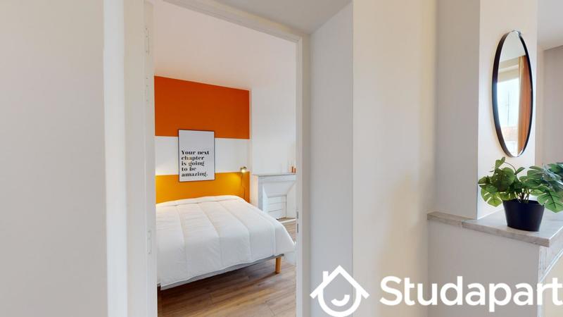 Chambre - 13 m² - 1 pièce