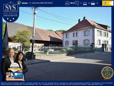 Maison - 199 m² - 7 pièces