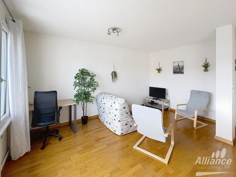 Appartement - 76 m² - 5 pièces