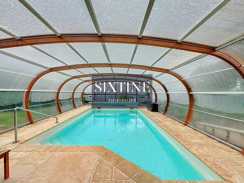 Maison ancienne - 154 m² - 7 pièces