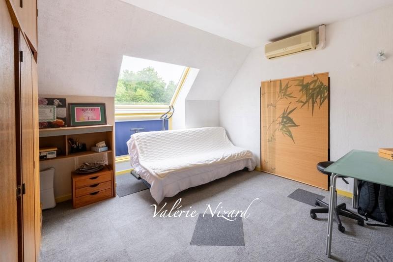 Maison d'architecte - 205 m² - 7 pièces