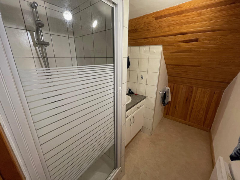 Appartement - 60 m² - 4 pièces