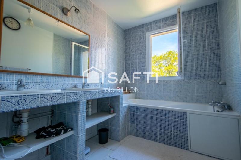 Villa - 187 m² - 6 pièces