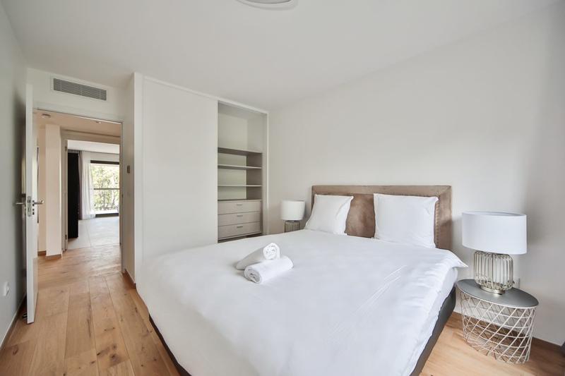 Appartement - 92 m² - 4 pièces