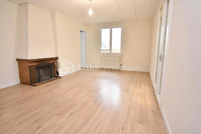 Maison - 103 m² - 6 pièces