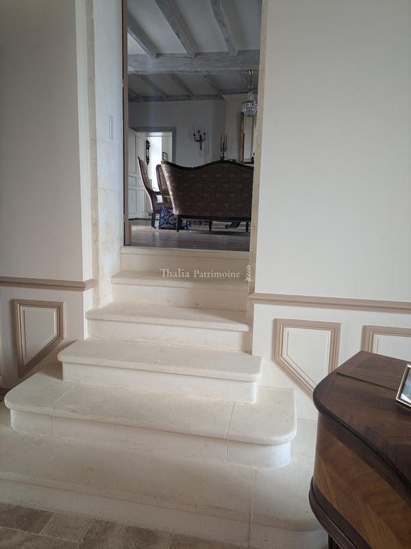 Maison - 278 m² - 12 pièces