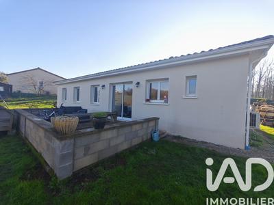 Maison - 105 m² - 6 pièces