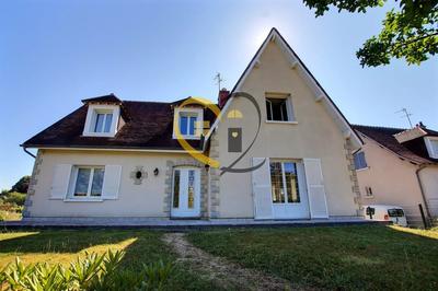 Maison - 190 m² - 6 pièces