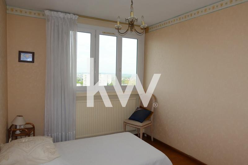 Appartement - 104 m² - 5 pièces