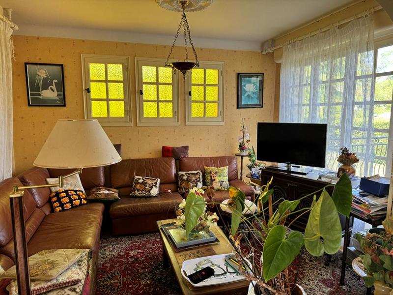 Maison - 143 m² - 5 pièces