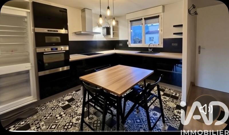 Maison - 80 m² - 3 pièces