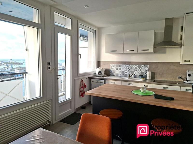 Appartement - 90 m² - 4 pièces