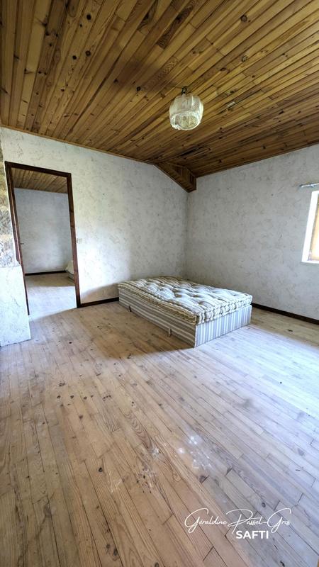 Maison - 177 m² - 6 pièces