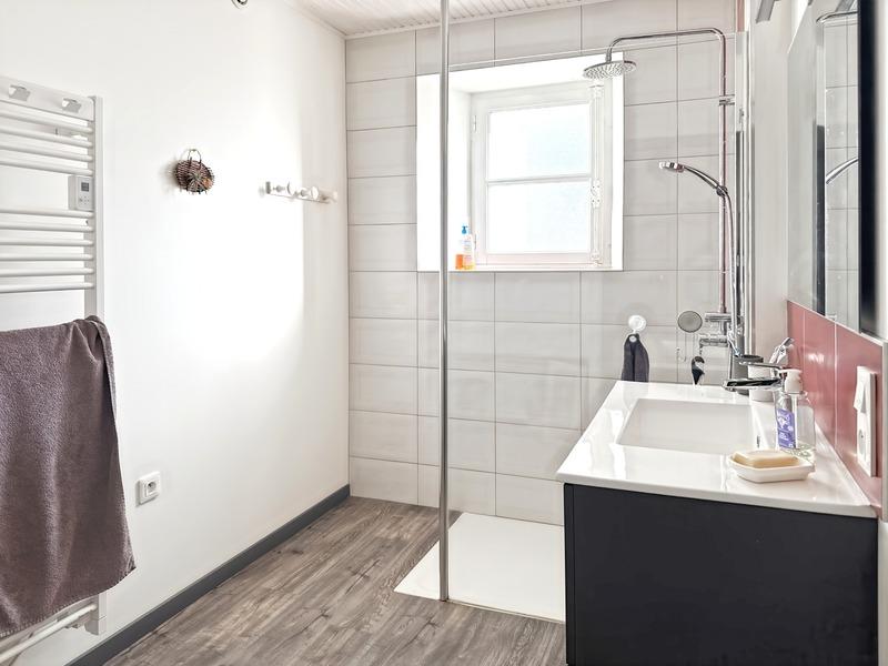 Maison de village - 152 m² - 9 pièces