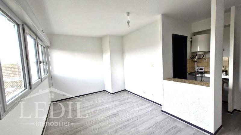 Studio - 20 m² - 2 pièces