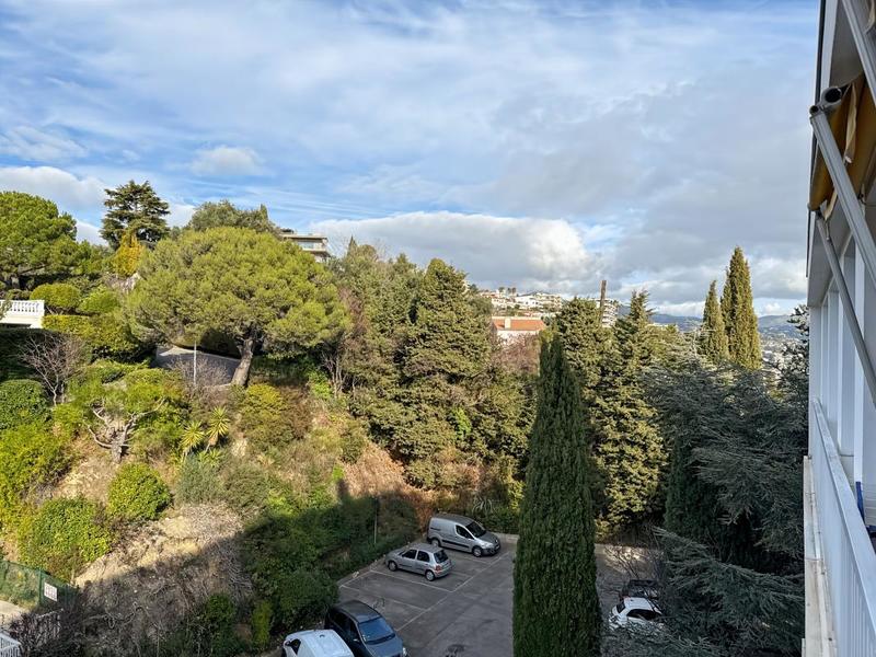 Appartement - 79 m² - 2 pièces