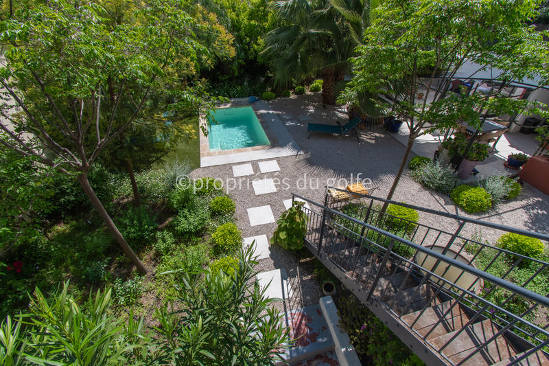 Maison - 189 m² - 5 pièces