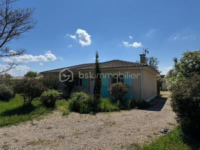 Maison - 93 m² - 5 pièces