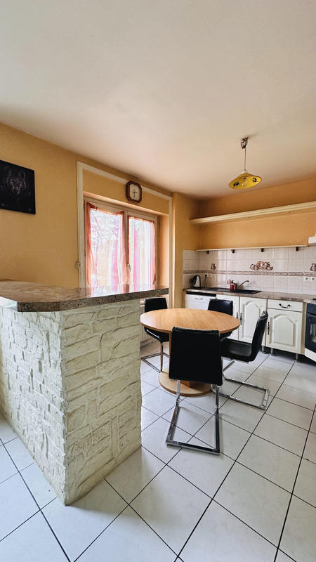 Maison - 155 m² - 7 pièces