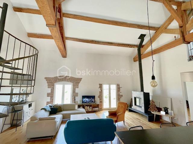 Mas - 186 m² - 5 pièces