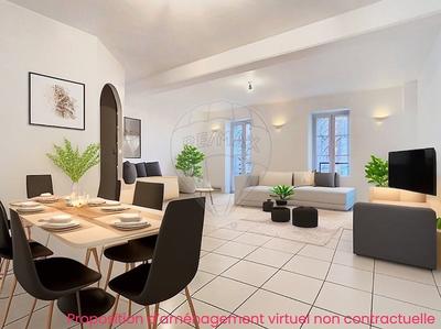 Appartement - 104 m² - 5 pièces