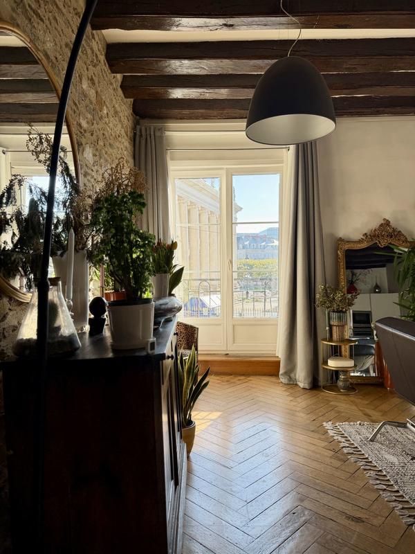 Appartement - 110 m² - 4 pièces