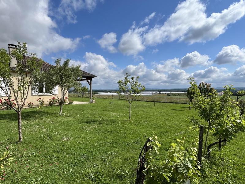 Villa - 164 m² - 5 pièces