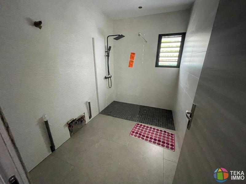 Villa - 90 m² - 4 pièces