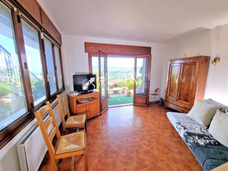 Villa - 152 m² - 8 pièces