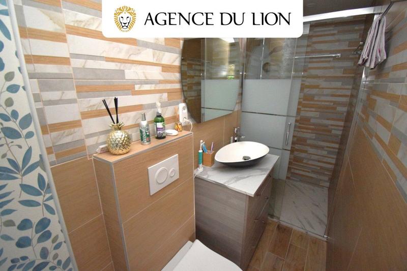 Maison en pierre - 190 m² - 8 pièces