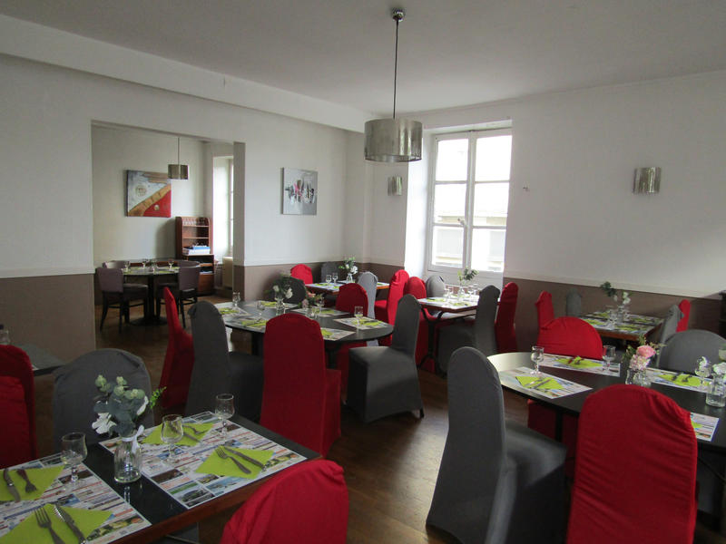 Fonds de commerce - Magasins - 220 m²