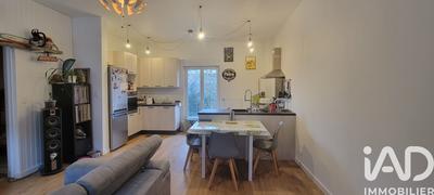 Maison de ville - 95 m² - 4 pièces