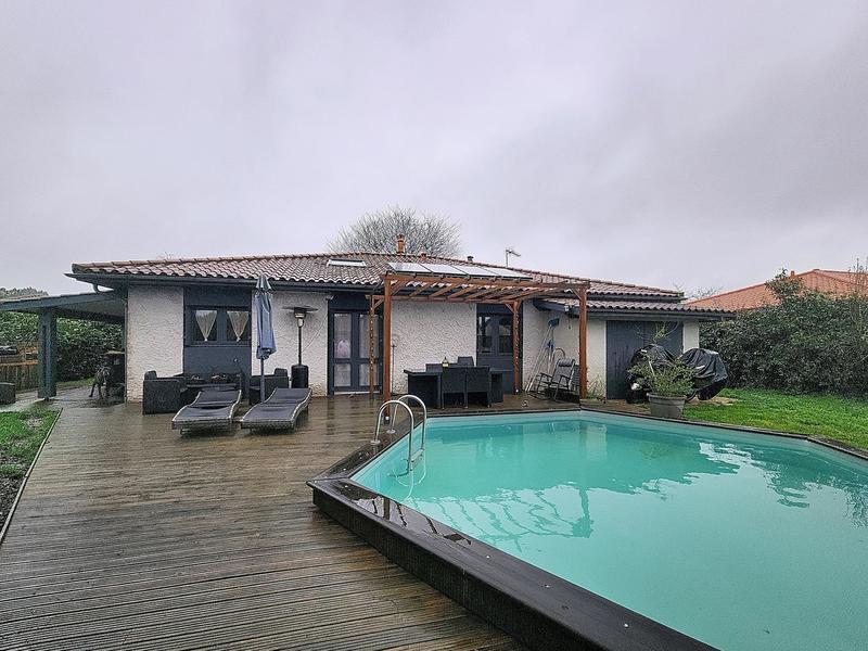 Maison - 123 m² - 7 pièces