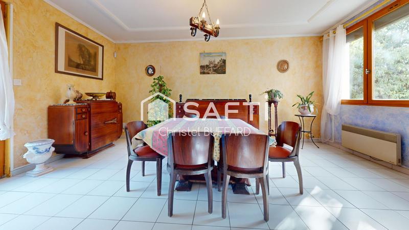 Maison - 162 m² - 4 pièces