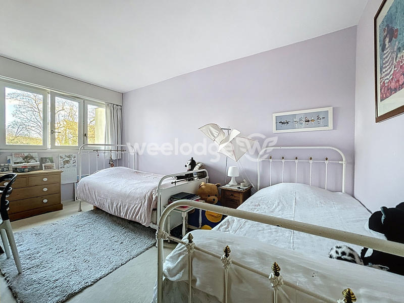 Appartement - 95 m² - 5 pièces