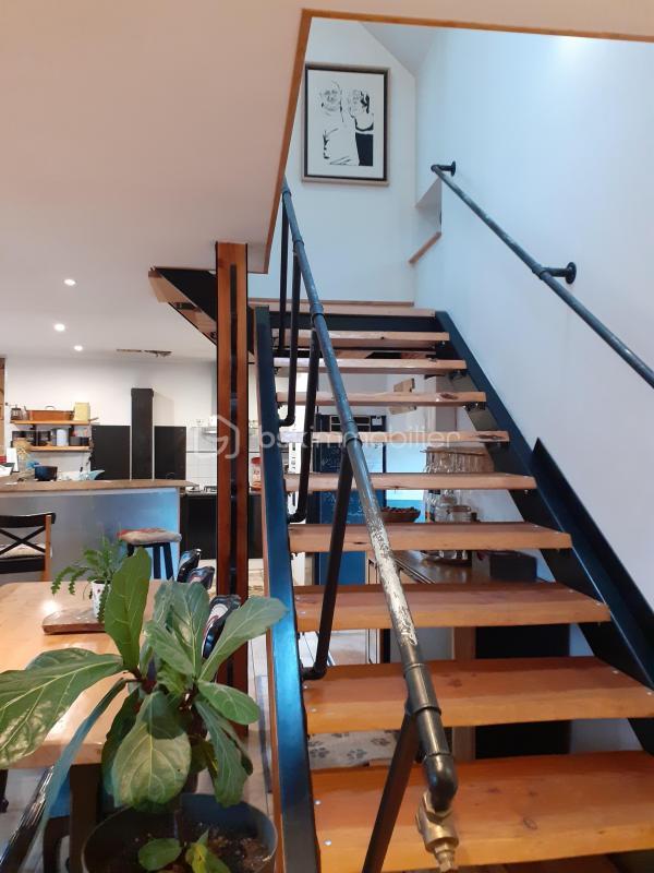 Propriété - 165 m² - 6 pièces