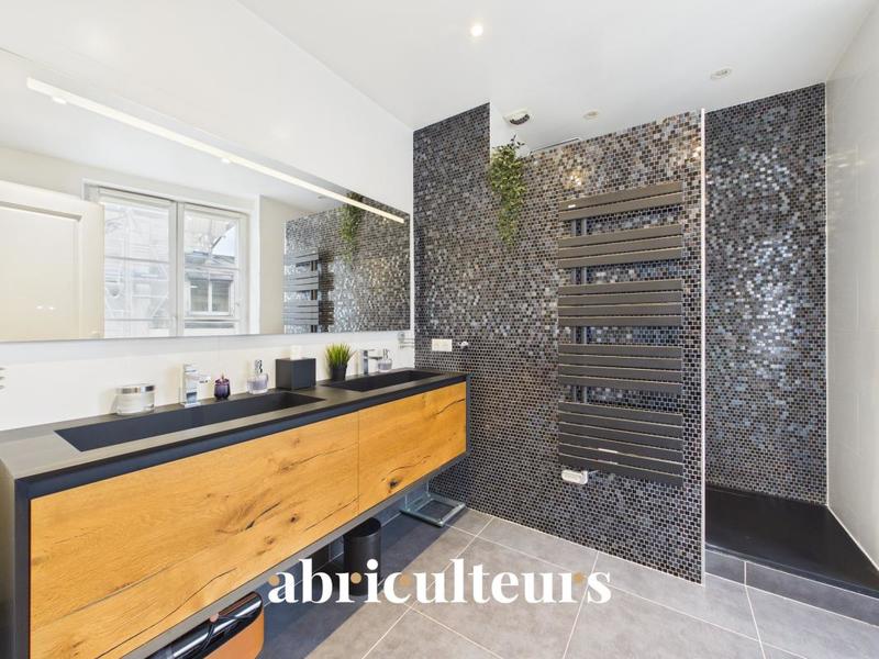 Appartement ancien - 100 m² - 4 pièces