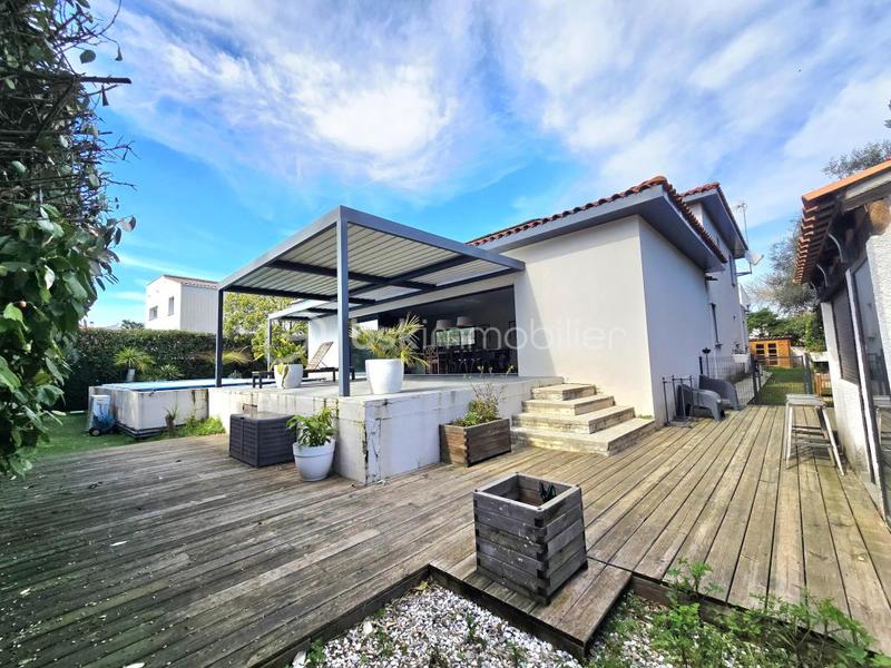 Maison - 172 m² - 5 pièces