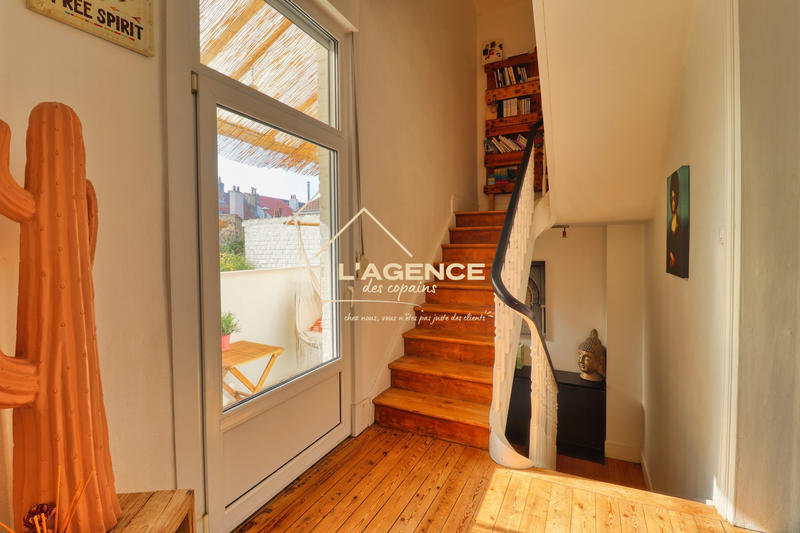 Maison - 160 m² - 7 pièces