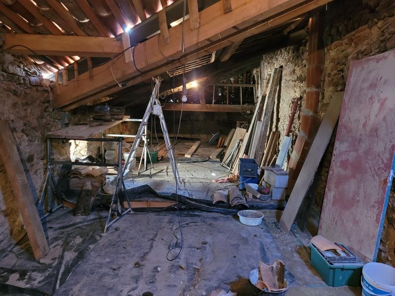 Maison - 220 m² - 12 pièces