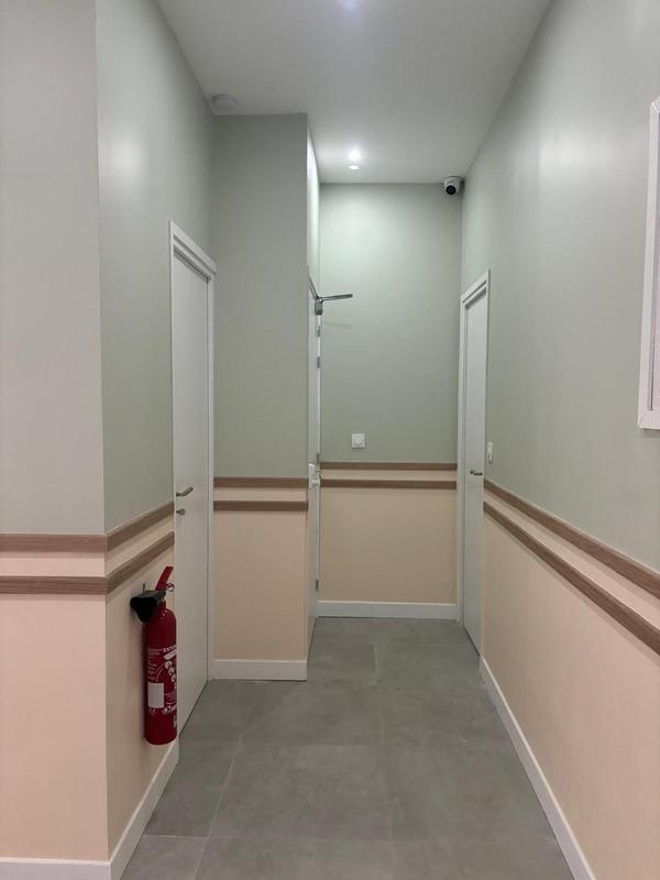 Fonds de commerce - Local commercial - 86 m²