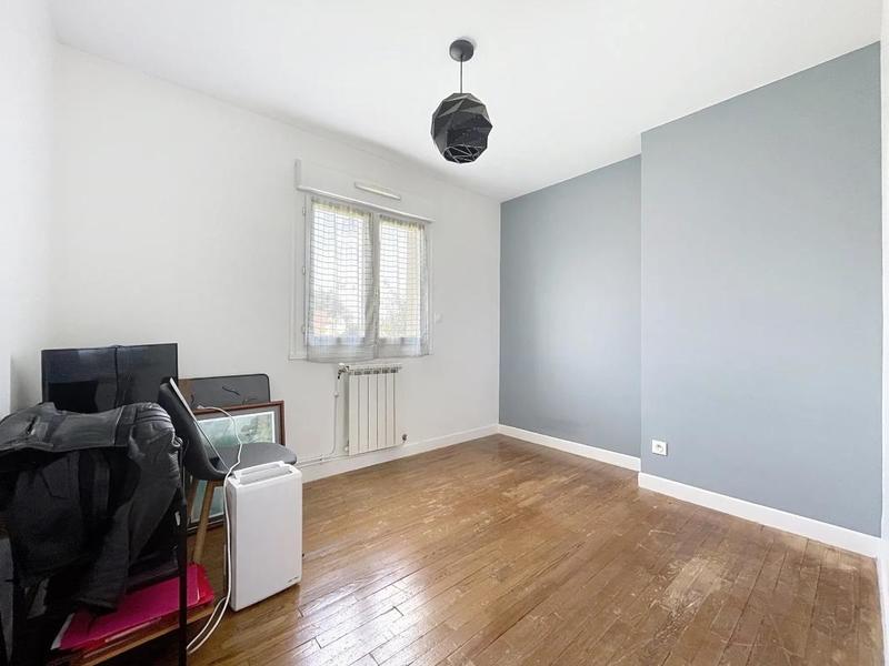 Maison - 67 m² - 5 pièces