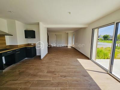 Maison - 123 m² - 5 pièces