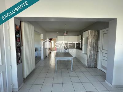 Maison - 102 m² - 5 pièces