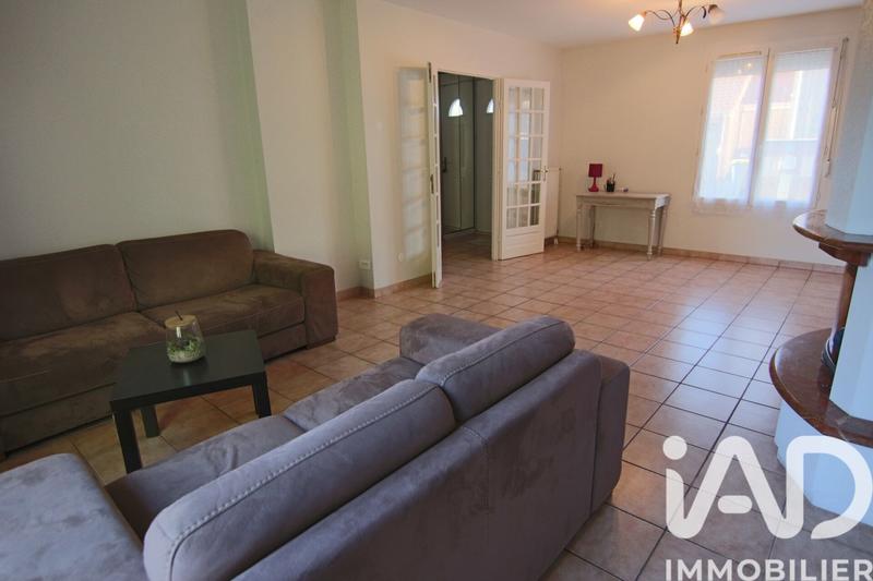 Maison - 96 m² - 5 pièces