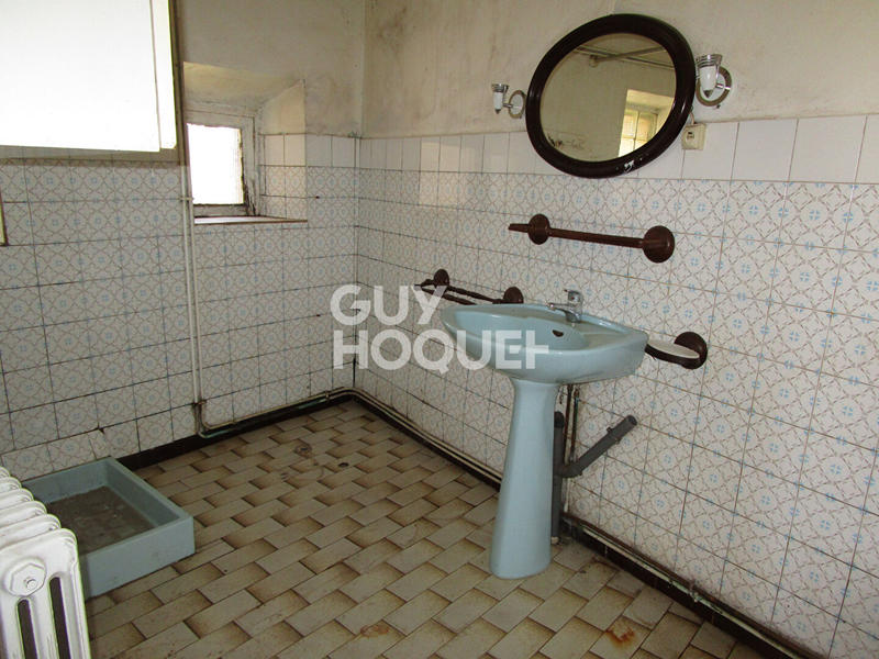 Maison - 80 m² - 5 pièces